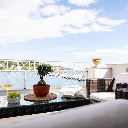 شقة Casa Blue Sea View, Philian Collection مدينة سكياثوس المظهر الخارجي الصورة