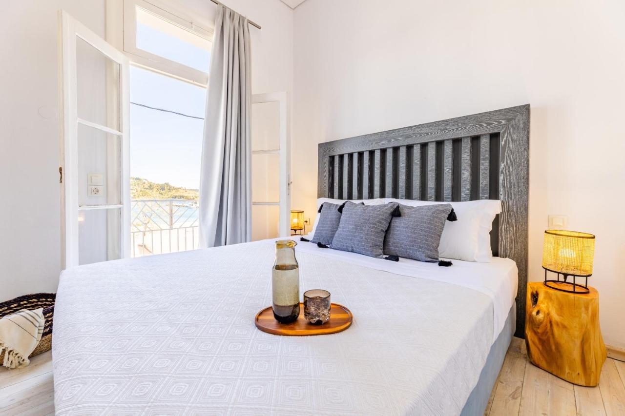 شقة Casa Blue Sea View, Philian Collection مدينة سكياثوس المظهر الخارجي الصورة