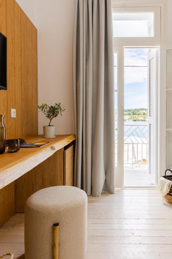شقة Casa Blue Sea View, Philian Collection مدينة سكياثوس المظهر الخارجي الصورة